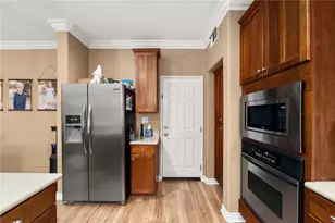 16422 Empire Lakes Ct, Fontana, CA 92336 - Photo 7