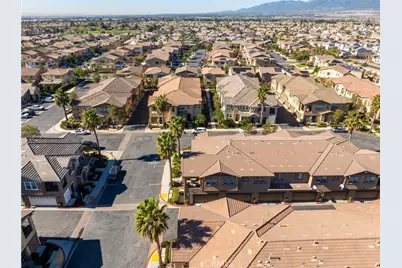 16001 Chase Road #72, Fontana, CA 92336 - Photo 33