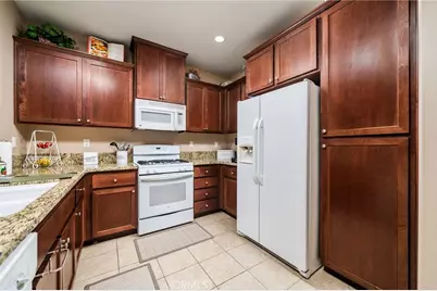 16001 Chase Road #72, Fontana, CA 92336 - Photo 13