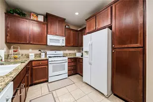 16001 Chase Rd, Fontana, CA 92336 - Photo 13