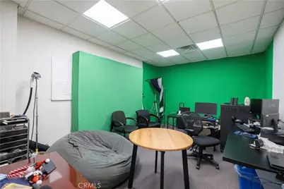 910 N Amelia, San Dimas, CA 91773 - Photo 57