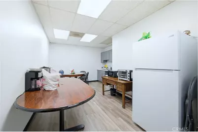 910 N Amelia, San Dimas, CA 91773 - Photo 25