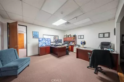 910 N Amelia, San Dimas, CA 91773 - Photo 45