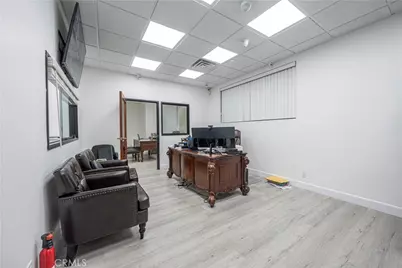 910 N Amelia, San Dimas, CA 91773 - Photo 31