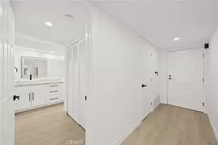 5009 Woodman Ave, Sherman Oaks, CA 91423 - Photo 9