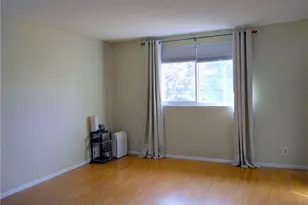 750 E 5th Street, Azusa, CA 91702 - Photo 17