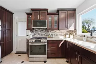 4862 Kings, San Diego, CA 92117 - Photo 11