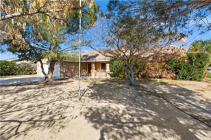 18904 Madrone, Hesperia, CA 92345 - Photo 5