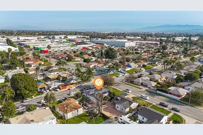 1109 E Olive, Pomona, CA 91766 - Photo 31