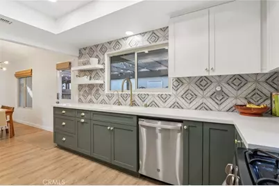 539 S College Avenue, Claremont, CA 91711 - Photo 13