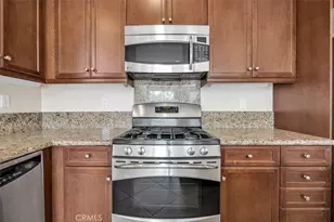 7823 Gibson Cir, Hemet, CA 92545 - Photo 7