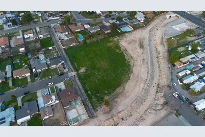 25608 Walker, San Bernardino, CA 92404 - Photo 9