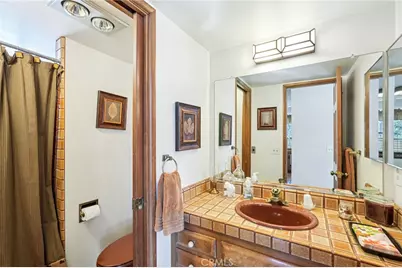 27403 Alpen Drive, Lake Arrowhead, CA 92352 - Photo 19