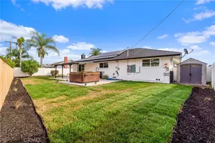 2076 N Diamond, Orange, CA 92867 - Photo 29