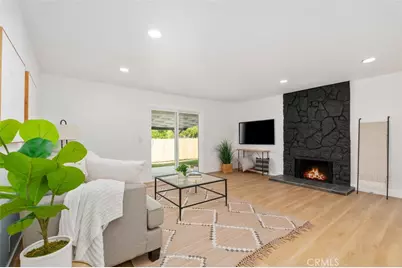 2076 N Diamond, Orange, CA 92867 - Photo 5