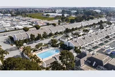 16435 Harbour Lane #13, Huntington Beach, CA 92649 - Photo 39