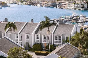 16435 Harbour Ln, Huntington Beach, CA 92649 - Photo 39