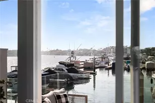 16435 Harbour Ln, Huntington Beach, CA 92649 - Photo 13