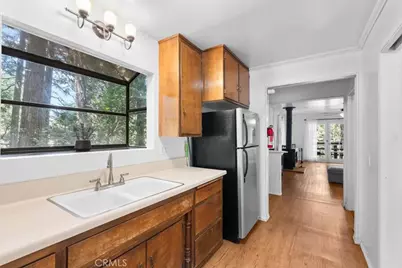 23717 Scenic, Crestline, CA 92325 - Photo 15