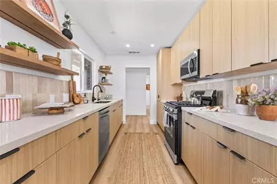 1521 Mural, Claremont, CA 91711 - Photo 11