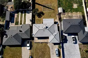 9454 Frankfort Ave, Fontana, CA 92335 - Photo 7