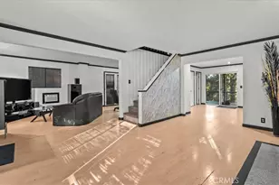 23698 Scenic Dr, Crestline, CA 92325 - Photo 9