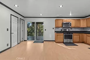 23698 Scenic Dr, Crestline, CA 92325 - Photo 15