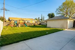 12833 Lewis Ave, Chino, CA 91710 - Photo 17