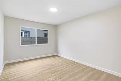 2571 12th Street, Riverside, CA 92507 - Photo 11