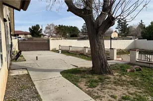 13116 Rincon, Apple Valley, CA 92308 - Photo 51