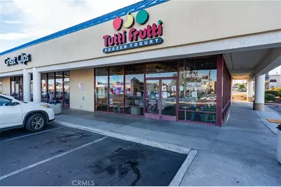 17080 Bear Valley Road, Victorville, CA 92395 - Photo 3