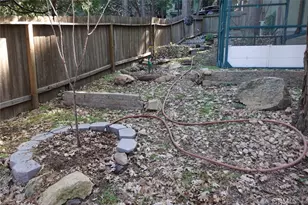 23950 Bowl Rd, Crestline, CA 92325 - Photo 11