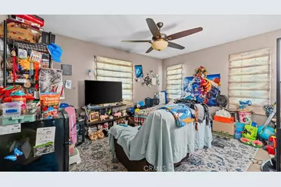 2681 Valencia Avenue, San Bernardino, CA 92404 - Photo 11