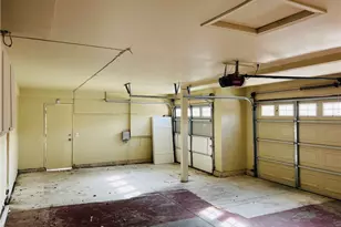 12771 Ponderosa Ranch Rd, Victorville, CA 92392 - Photo 15