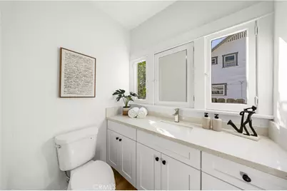 332 Chester Pl, Pomona, CA 91768 - Photo 21