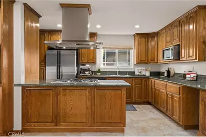 819 N Shaftesbury Avenue, San Dimas, CA 91773 - Photo 9