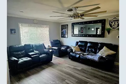 19263 Easton, Rialto, CA 92376 - Photo 3