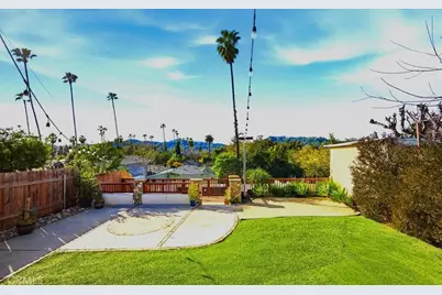 1395 Sunset, Pasadena, CA 91103 - Photo 21