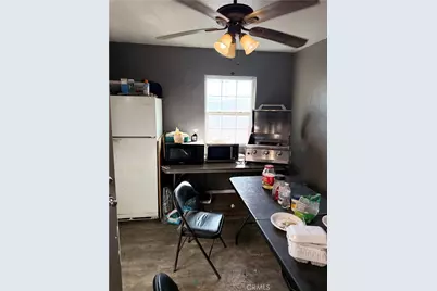 19438 Kendall, San Bernardino, CA 92407 - Photo 27