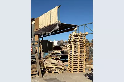 19438 Kendall, San Bernardino, CA 92407 - Photo 15