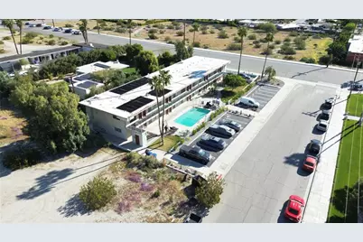 2303 N Indian Canyon Dr, Palm Springs, CA 92262 - Photo 15