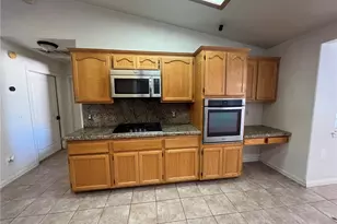 24030 Cahuilla, Apple Valley, CA 92307 - Photo 11