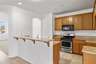 8751 Metta Cir, Riverside, CA 92503 - Photo 15