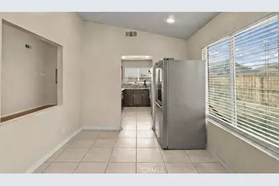 15460 Guava, Victorville, CA 92394 - Photo 13