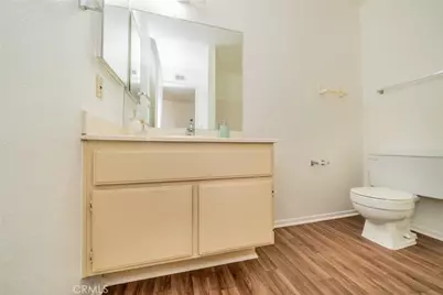 1385 W Wedgewood, Rialto, CA 92376 - Photo 19