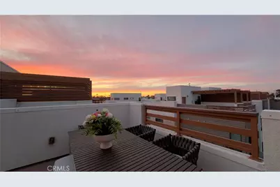 687 Doheny, Costa Mesa, CA 92627 - Photo 59