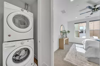 687 Doheny, Costa Mesa, CA 92627 - Photo 37