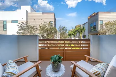 687 Doheny, Costa Mesa, CA 92627 - Photo 43
