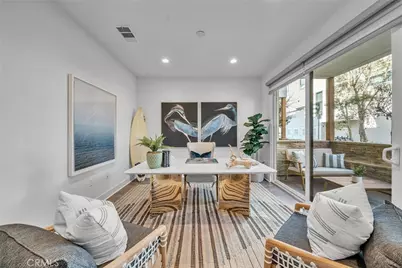 687 Doheny, Costa Mesa, CA 92627 - Photo 3