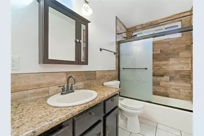 8211 Wilbarn, Paramount, CA 90723 - Photo 21